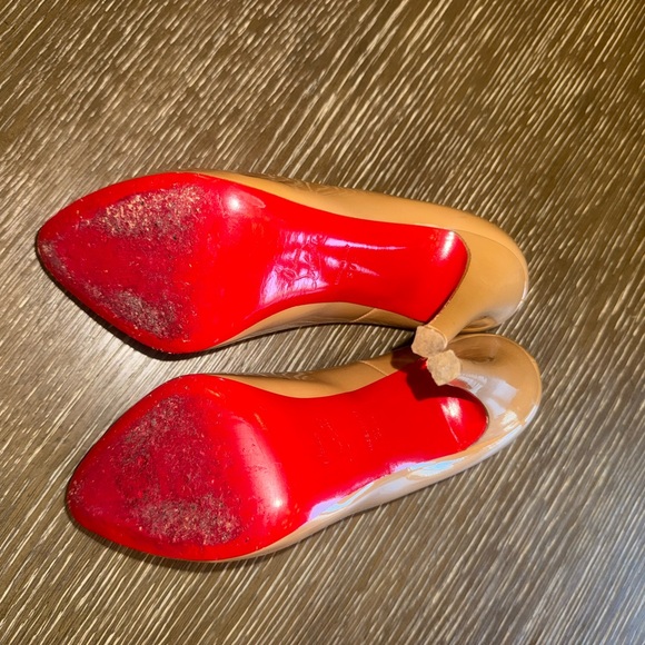 ✨Christian Louboutin Rolando Pumps✨ - Picture 2 of 5